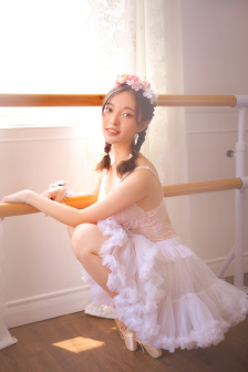 尸油刺青女孩感染